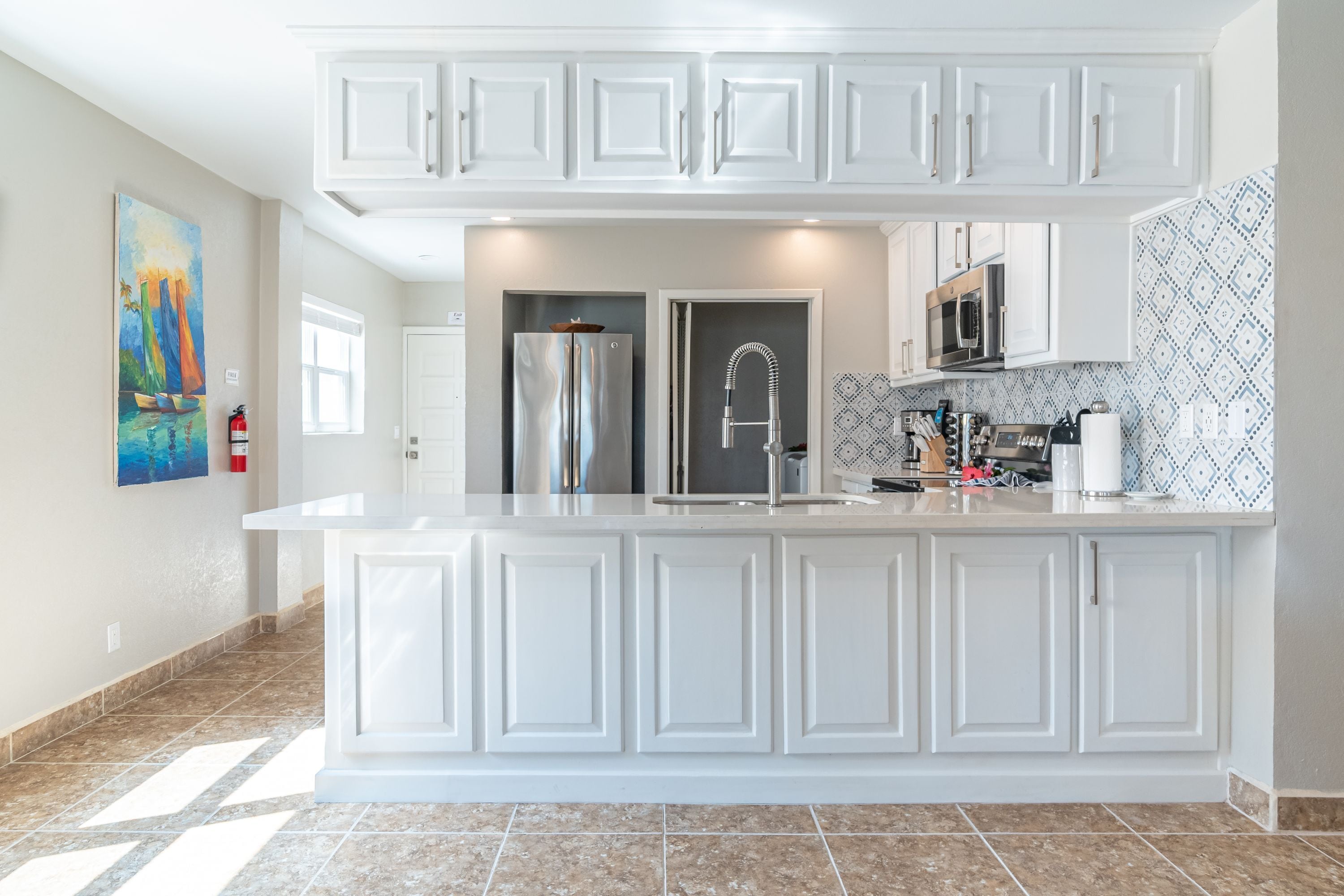 Departamento, para fumadores | 11 habitaciones y escritorio 