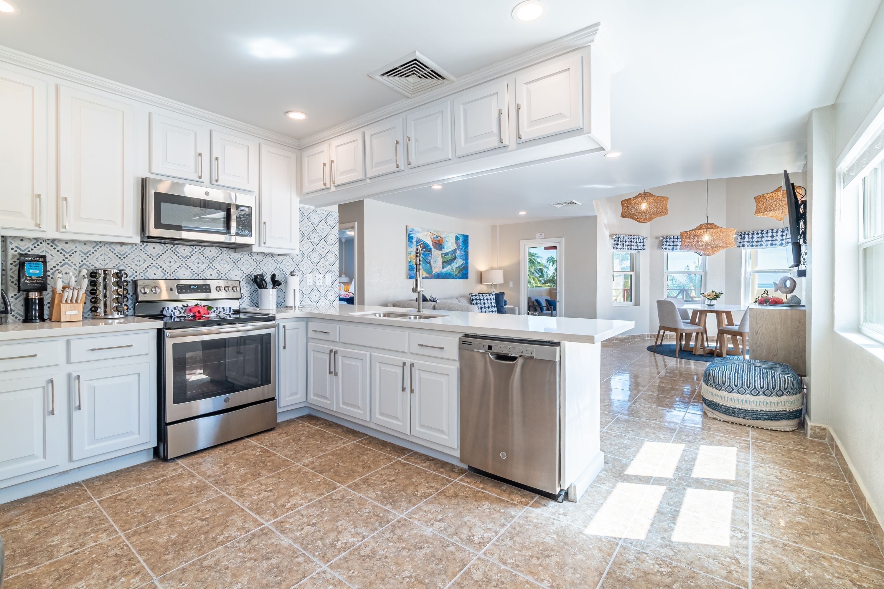 아파트, 흡연 | 11 개의 침실, 책상