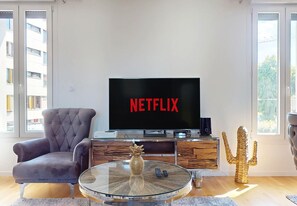 Smart TV - Apartment Grand Standing 🍀 (Épinay-sur-Seine)