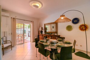 Dining - FLH Vilamoura Villa Cardona with Pool (Vilamoura)