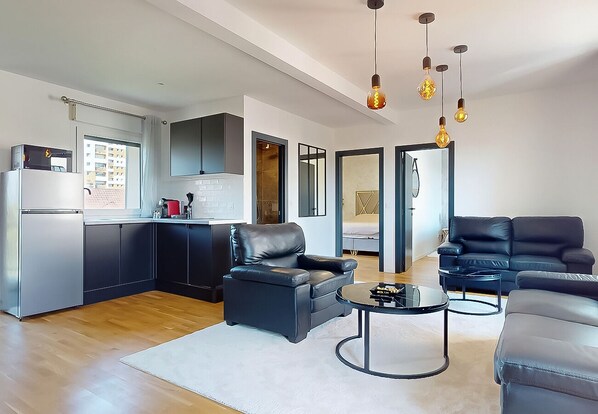 Smart TV - Apartment Grand Standing V2 🍀 (Épinay-sur-Seine)