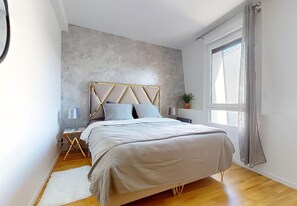 2 bedrooms, iron/ironing board, free WiFi, bed sheets - Apartment Grand Standing V2 🍀 (Épinay-sur-Seine)