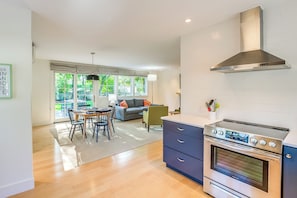 Interior - Upscale Southwest Harbor Retreat - Dog Friendly! (Southwest Harbor)
