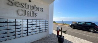 A-MO Sesimbra by Trip2Portugal