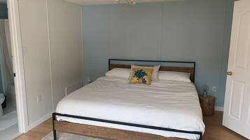 3 chambres, bureau, Wi-Fi, draps fournis