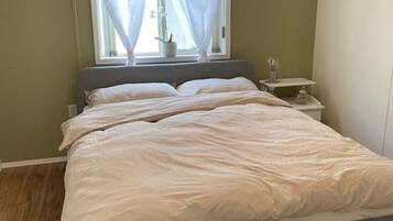 3 dormitorios, escritorio, wifi y ropa de cama