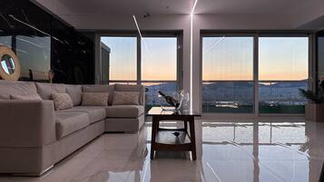 TV connectée, cheminée