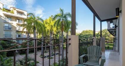 Exclusive Retreat 2BR in Plaza Puntarena