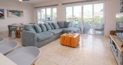 Classic 3 Bedroom apartment in Puntarena Buenaventura