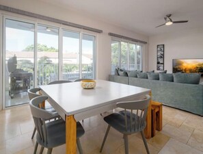 Interior - Spacious Family-Friendly 3BR in Puntarena (Rio Hato)