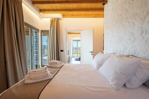 2 bedrooms, iron/ironing board, WiFi, bed sheets - Acres Gem House (Mykonos)