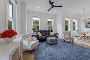 Smart-TV og stereoanlegg