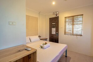 Room - Mad Monkey Panglao (Panglao)