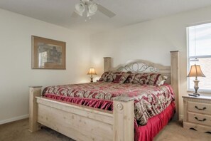 4 bedrooms, WiFi, bed sheets
