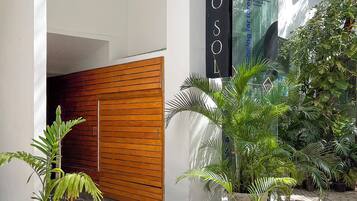 Entrada de la propiedad