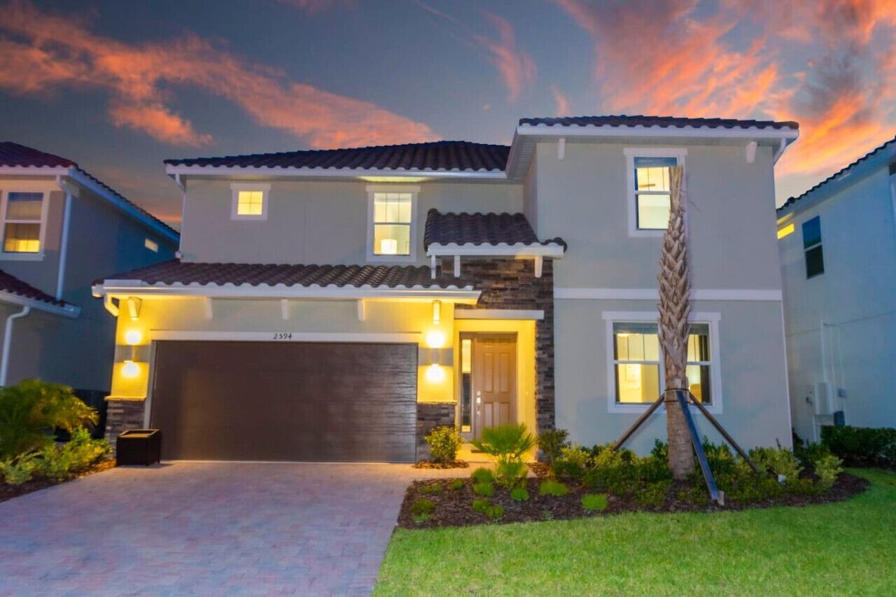 Incredible Luxury New Mansion At Veranda Palms