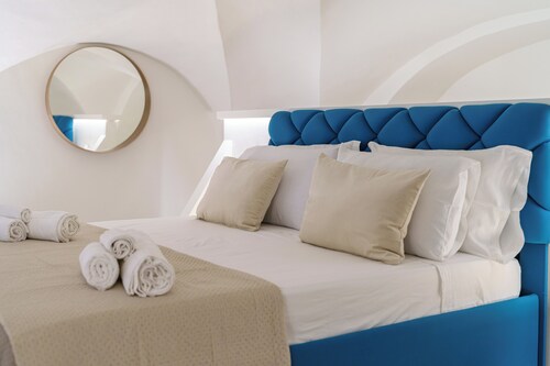 Charming Stay in the Historic Center