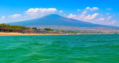 Modern and elegant suite in the historic center of Catania.