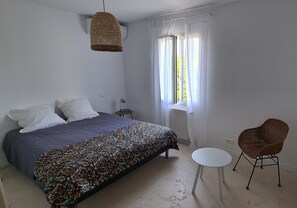 3 Schlafzimmer, Schreibtisch, WLAN, Bettwäsche