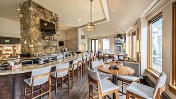 Bar (en la propiedad)