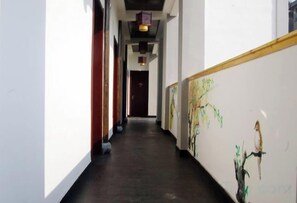 Interior - Donglai Courtyard Inn (Yangzhou)