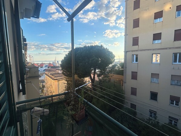 住宿地面