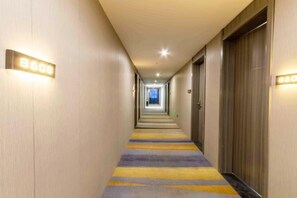Unclassified image, 4 of 14, button - Yichu Hotel (Zhongxiang)