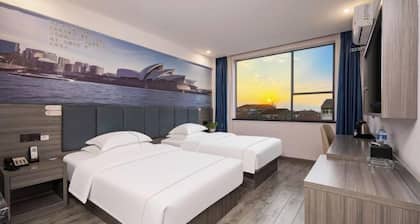 Yichu Hotel