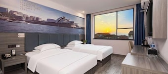 Yichu Hotel