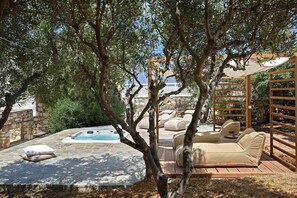 Terrace/patio - Avra Villa w/ Pool & Jacuzzi Near Beach (Paros)