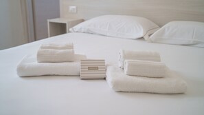 Wifi gratis y ropa de cama 