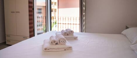 3 dormitorios y ropa de cama