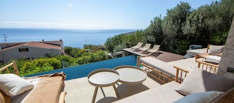 Villa vue Mer, Piscine, Cap Corse, Proximité de Bastia, en Famille ou Entre Amis