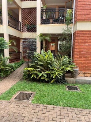 Exterior - Castle Apartments Kampala (Kampala)
