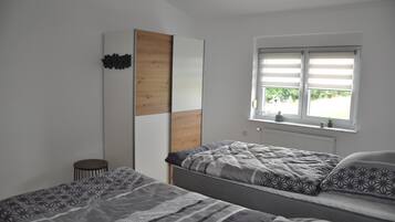 2 sovrum, wi-fi och sÀngklÀder