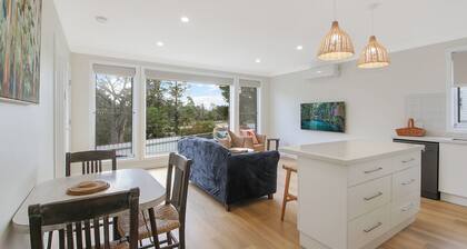 Enjoy picture frame views of Lake Sambell from the living room window!