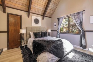 3 sovrum, strykjärn/strykbräda, resesäng och gratis wi-fi