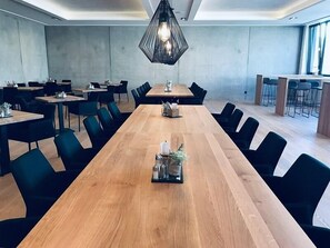Free daily self-serve breakfast - Cornelius Apparthotel (Brauneberg)
