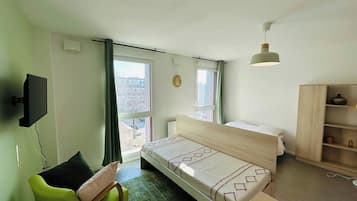 1 chambre, bureau, Wi-Fi, draps fournis