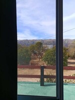 Cabaña familiar, balcón, vistas a la montaña | Wifi gratis