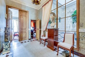 Dusche, Handtücher, Seife, Shampoo