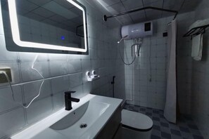 Room - Hutubi Xintian Hotel (Hutubi)
