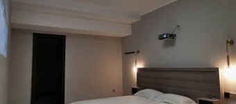 Hutubi Xintian Hotel