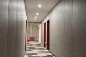 Unclassified image, 2 of 15, button - Hutubi Xintian Hotel (Hutubi)