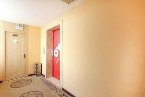 Interior - OYO Jingbian County Tianli Holiday Hotel (Jingbian County)