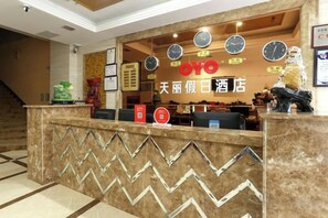 صورة غير مصنفة، 5 من 10، زرّ