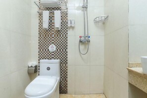 Bathroom - OYO Jingbian County Tianli Holiday Hotel (Jingbian County)