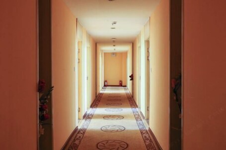 Interior. OYO Jingbian County Tianli Holiday Hotel
