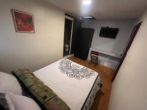 1 bedroom, in-room safe, desk, iron/ironing board