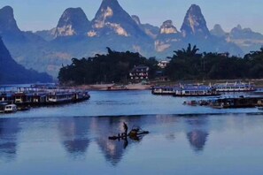 Quang cảnh nhìn từ nơi lưu trú